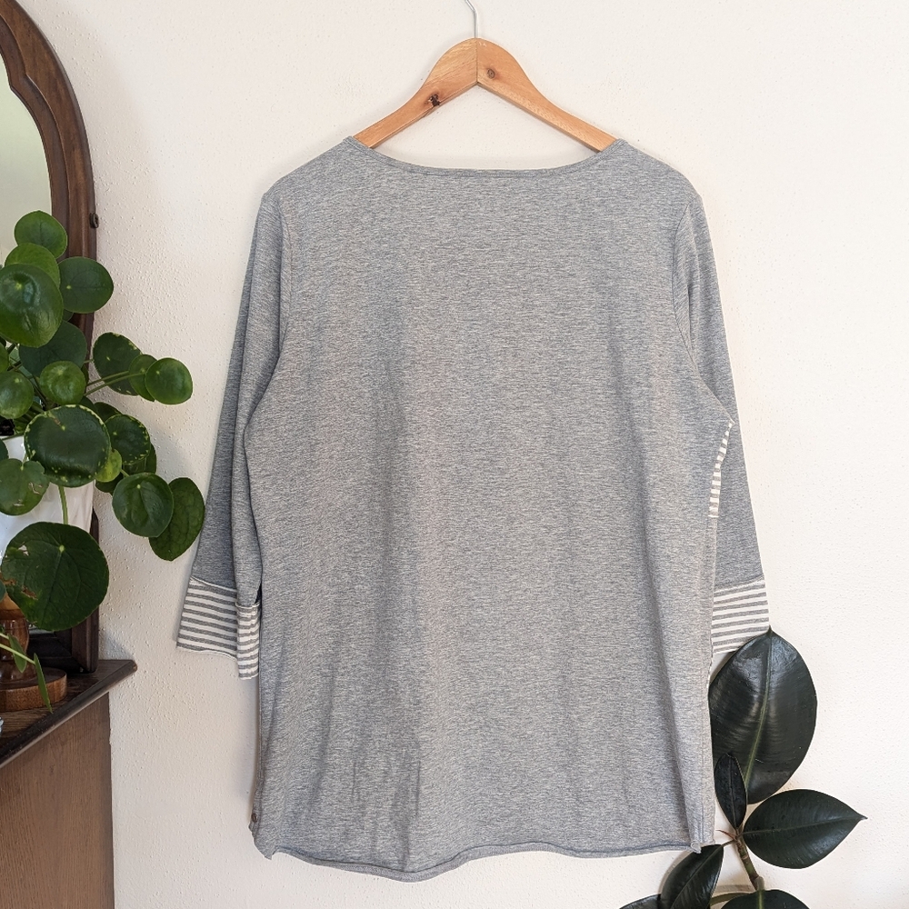 Neon Buddha | Oversized Asymmetric Striped Top - Picture 7 of 8